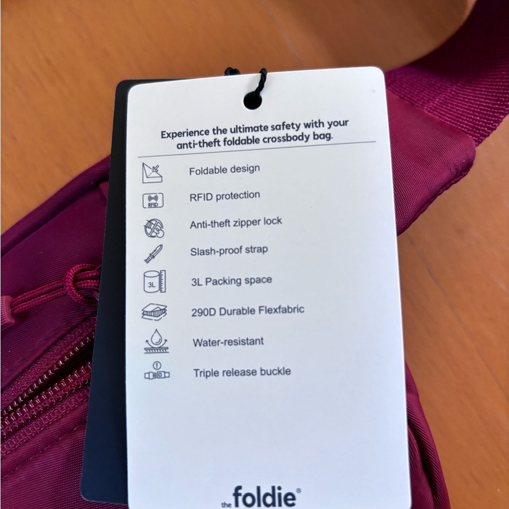Foldie red crossbody bag - Picture 7 of 8